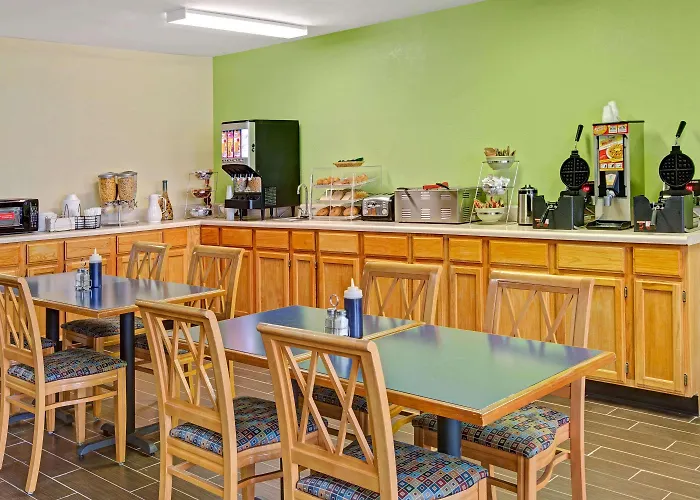 Microtel Inn & Suites By Wyndham Statesville