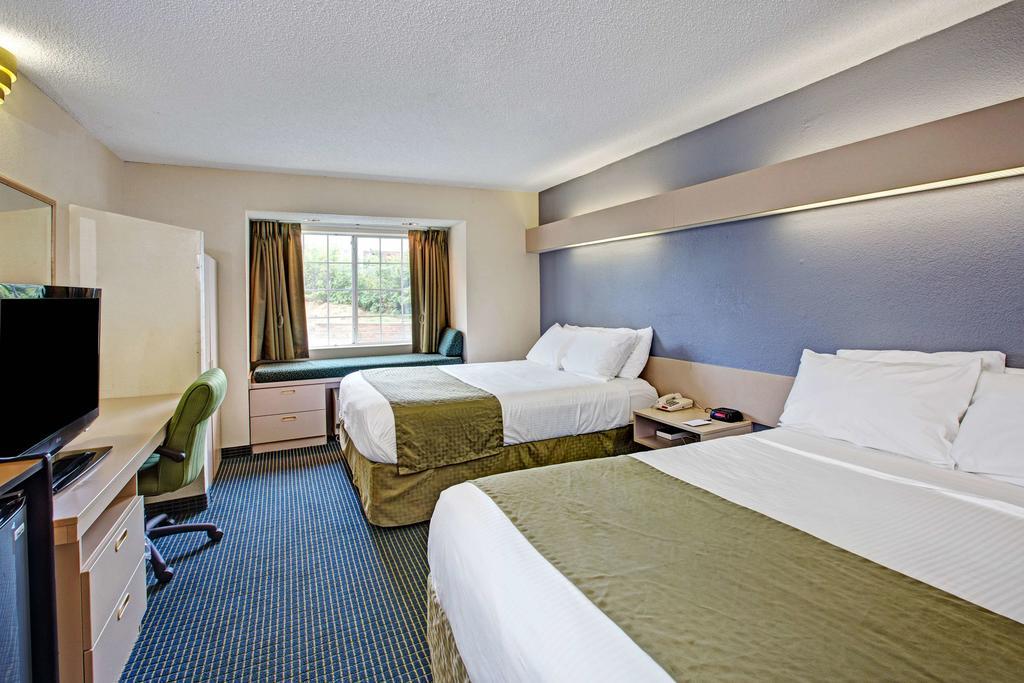 Hotel Microtel & By Wyndham Statesville