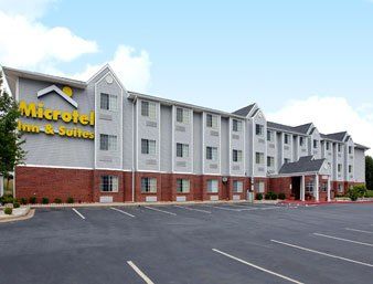 Hotel Microtel & By Wyndham