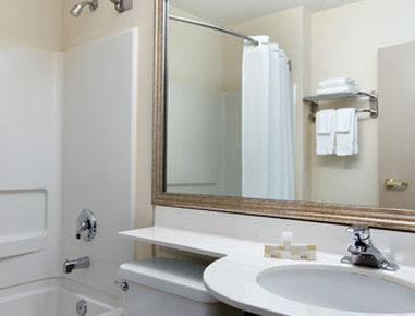 Microtel & By Wyndham 2*