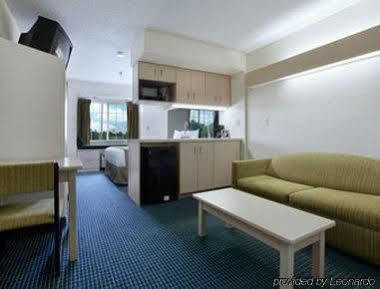 Hotel Microtel & By Wyndham Statesville